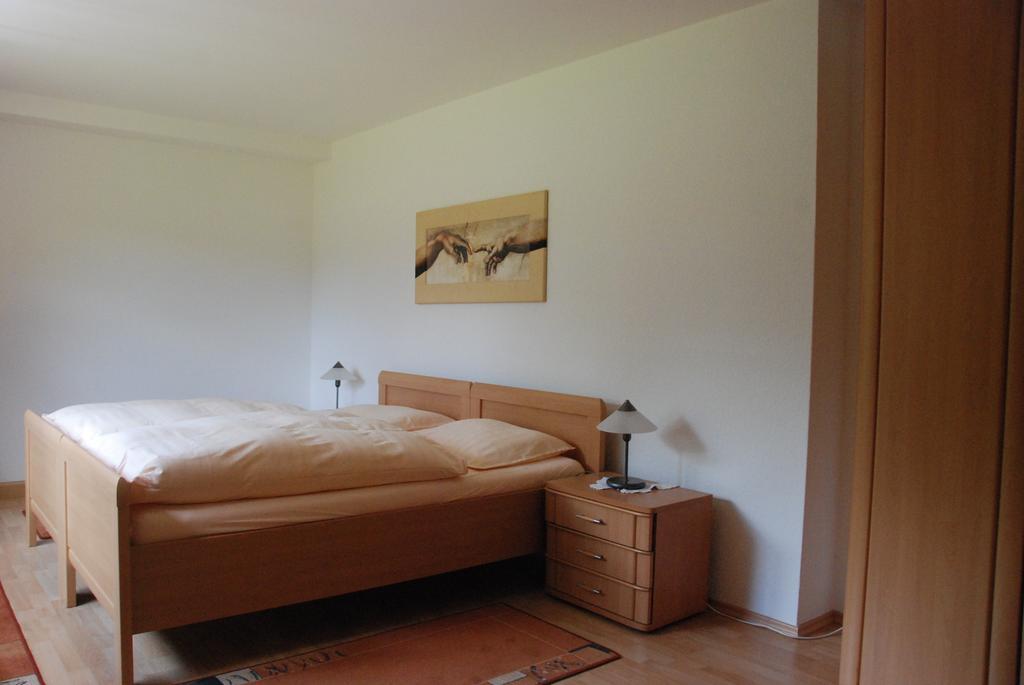 Ferienwohnungen Fliegerstrasse Gersfeld Ngoại thất bức ảnh