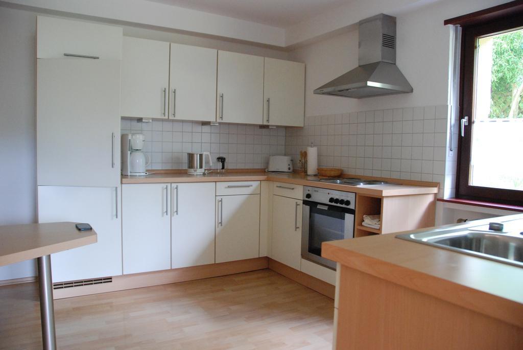 Ferienwohnungen Fliegerstrasse Gersfeld Ngoại thất bức ảnh