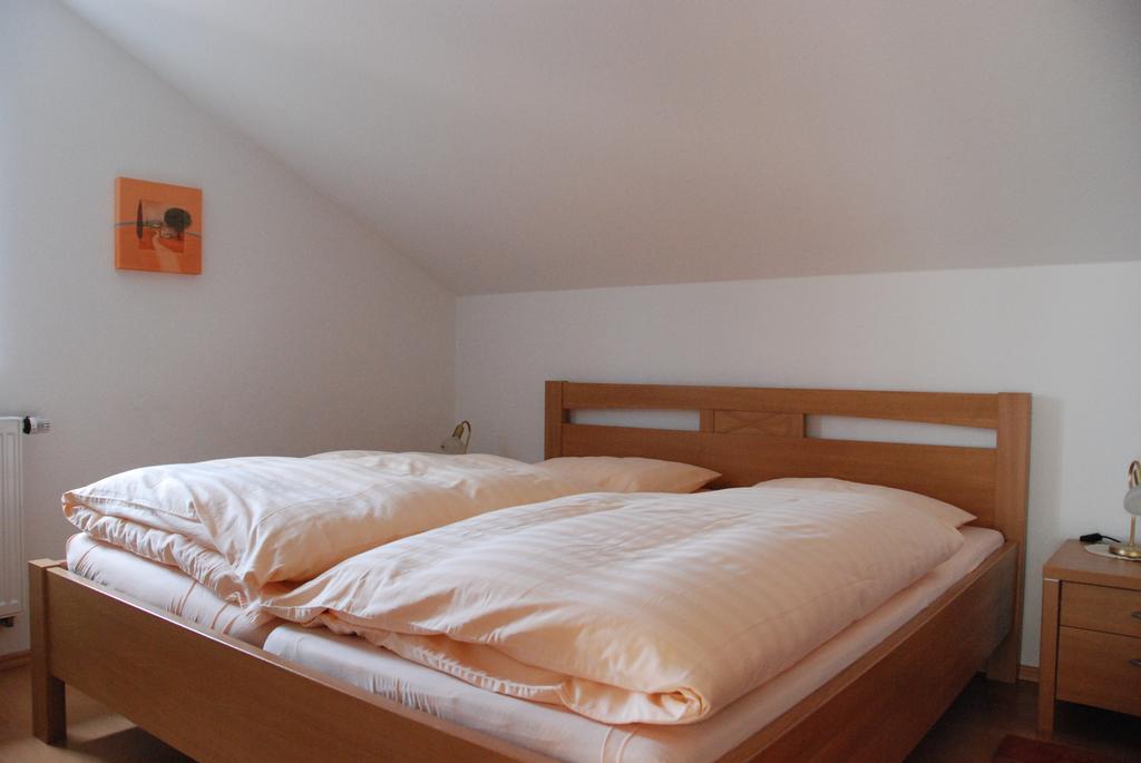 Ferienwohnungen Fliegerstrasse Gersfeld Ngoại thất bức ảnh